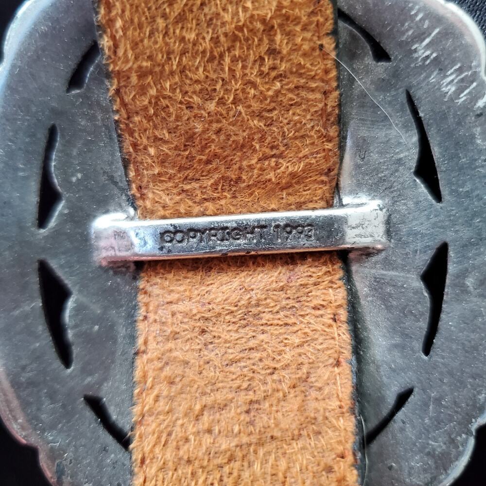 Vintage BRIGHTON 1993 Women's Black Leather Belt Silver Concho Sunflower 37" - Picture 5 of 9